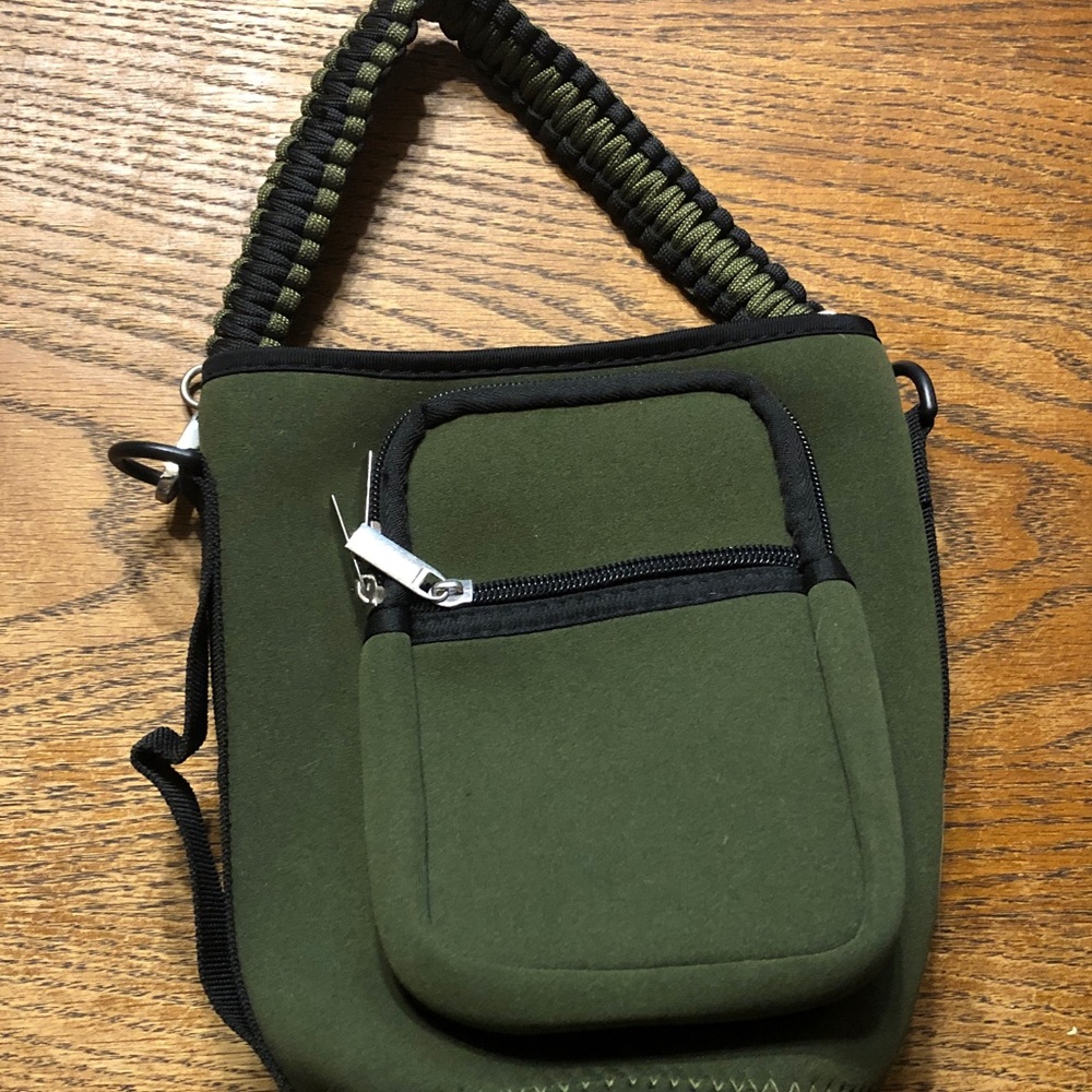 Tumbler Olive Green Utility Bag